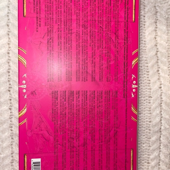 PAT McGRATH LABS eyeshadow pallet - Picture 3 of 3